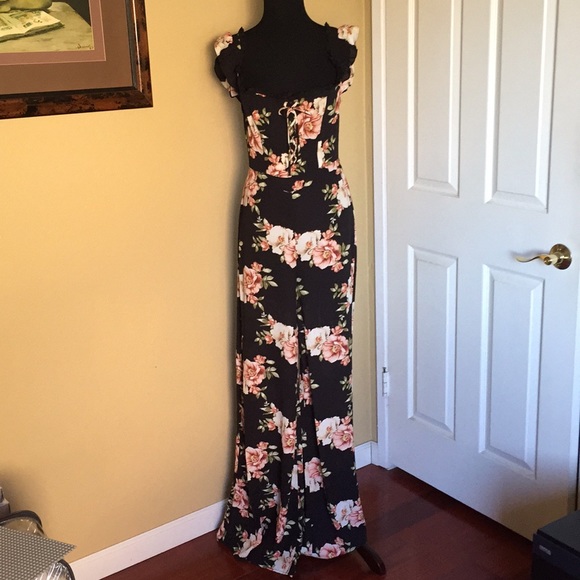 NEW LIKELY BLACK FLORAL PRINT RUFFLE JUMPSUIT - Picture 2 of 16